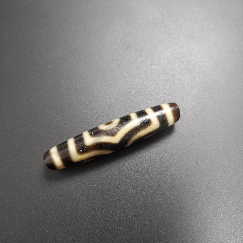 3 Eyes Dzi Bead - Gandhanra-ART