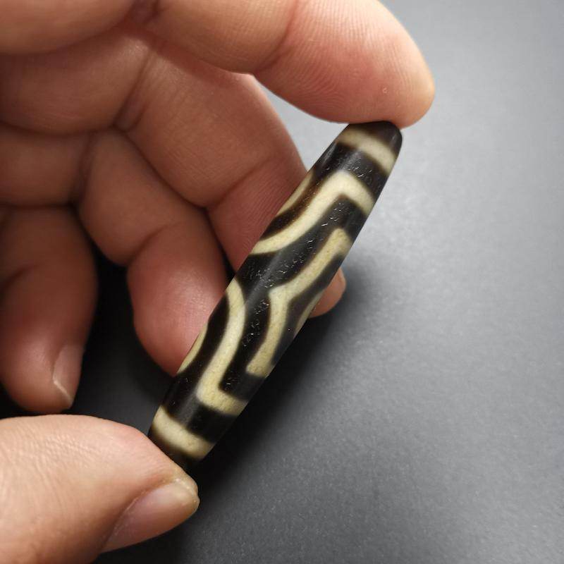 3 Eyes Dzi Bead - Gandhanra-ART