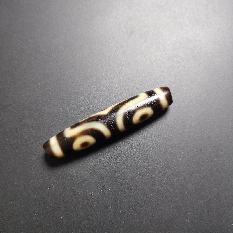 3 Eyes Dzi Bead - Gandhanra-ART