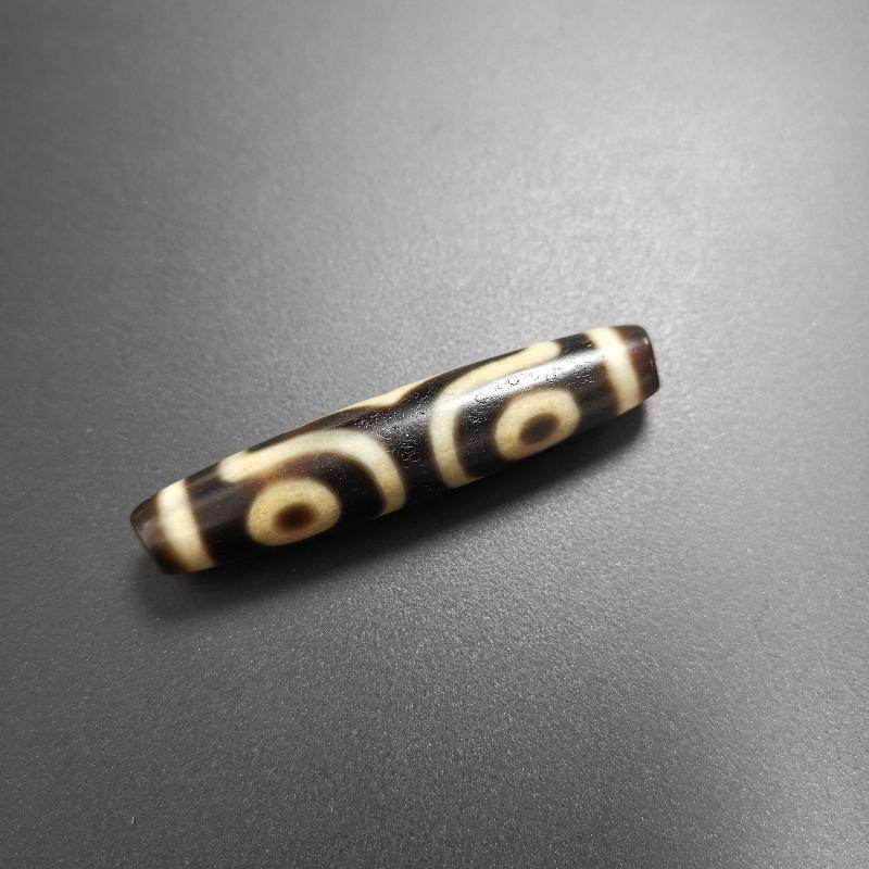 3 Eyes Dzi Bead - Gandhanra-ART