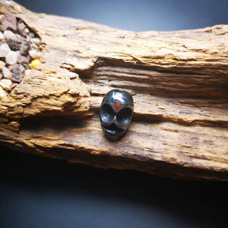 Gandhanra Handmade Skull S¨©tavana Amulet Pendant for Mala,Prayer Beads Accessories,Smasana Adhipati,Made of Cold Iron and Copper Inlaid - Gandhanra-ART