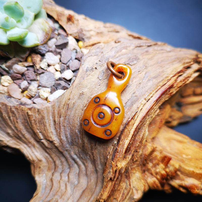Yak Bone Amulet, Bell Shape Bead Counter Click Pendant - Gandhanra-ART