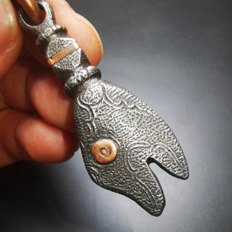 Gandhanra Handmade Tibetan Buddhism Amulet, Golden Fish of Ashtamangala(Eight Auspicious), Symbolize Happiness. - Gandhanra-ART