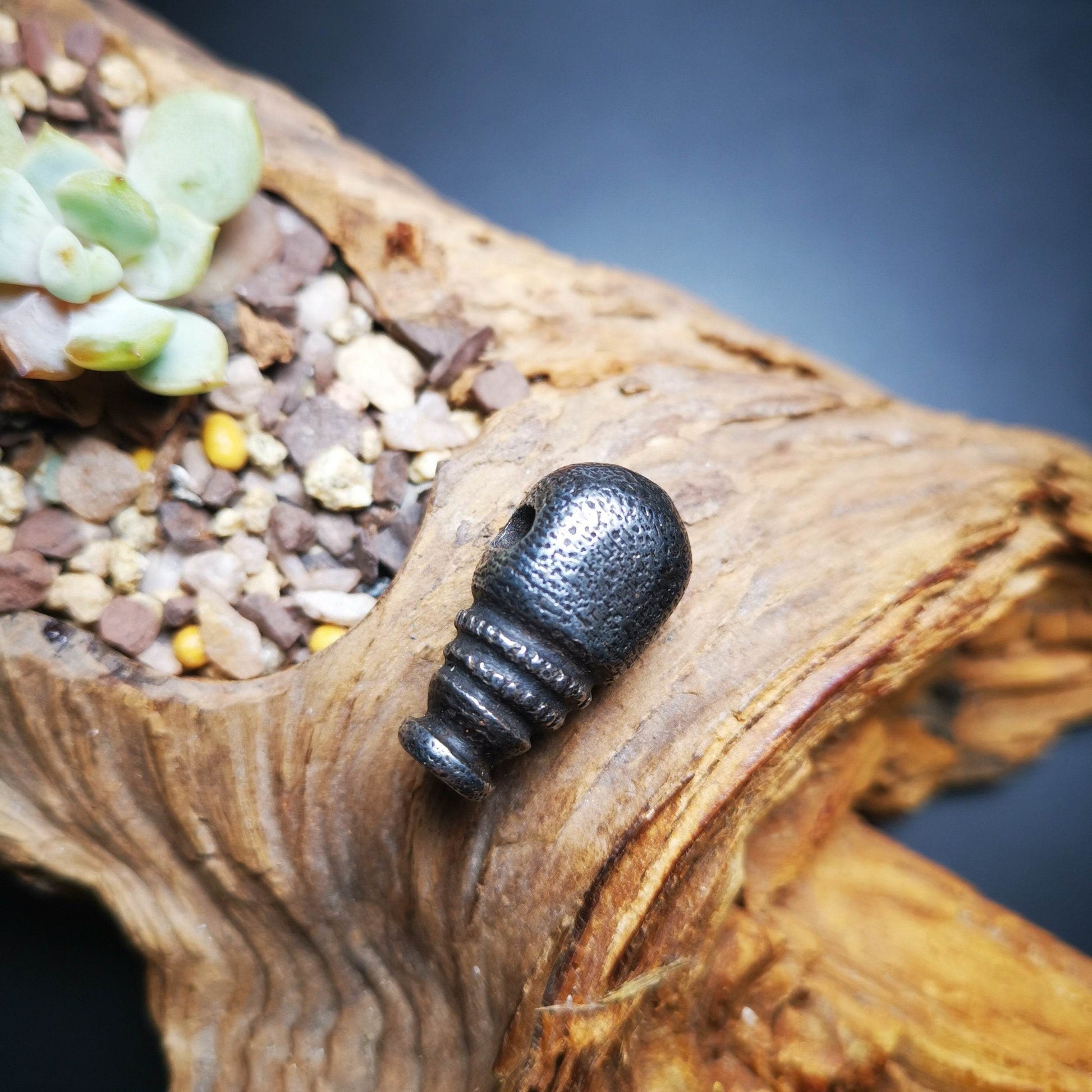 Handmade Guru Bead, T-drilled 3-Hole Mala Bead, Prayer Bead - Gandhanra-ART