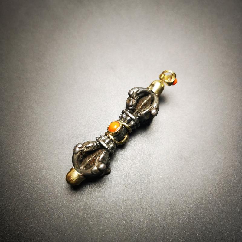 Amulet,Dorje Vajra Pendant 2.0"×0.63" Gandhanra-ART
