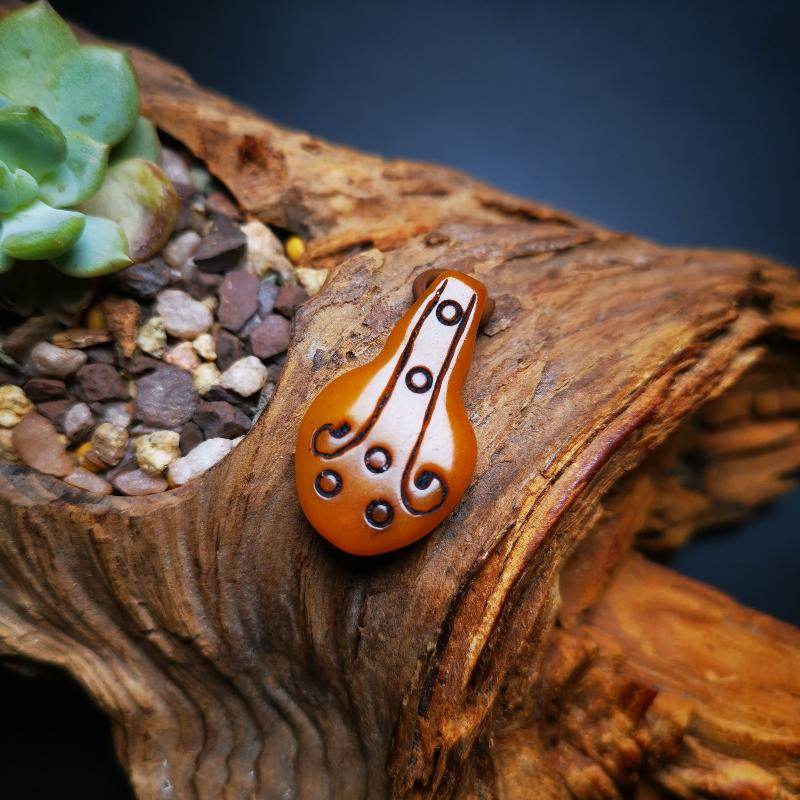 Yak Bone Amulet, Bead Counter Pendant for Mala - Gandhanra-ART