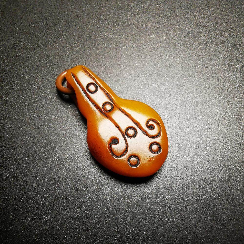 Yak Bone Amulet, Bead Counter Pendant for Mala - Gandhanra-ART