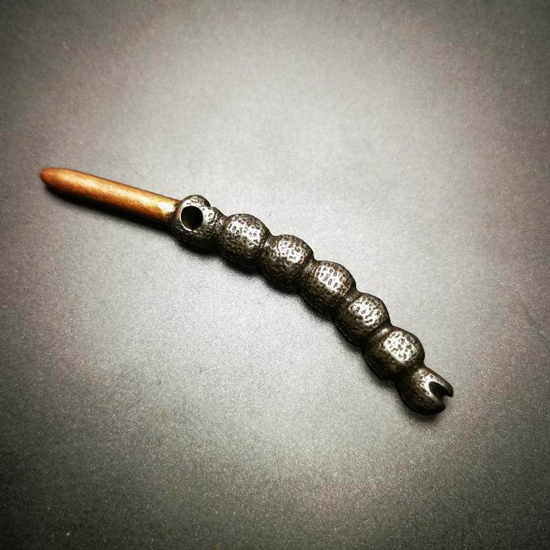 Handmad Charm Pendant,Tibetan Cordyceps Sinensis,Made of Cold Iron and Brass - Gandhanra-ART