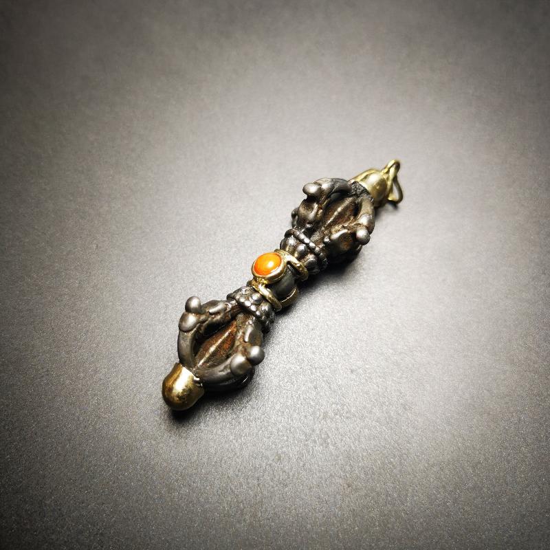 Amulet,Dorje Vajra Pendant 2.0"×0.63"