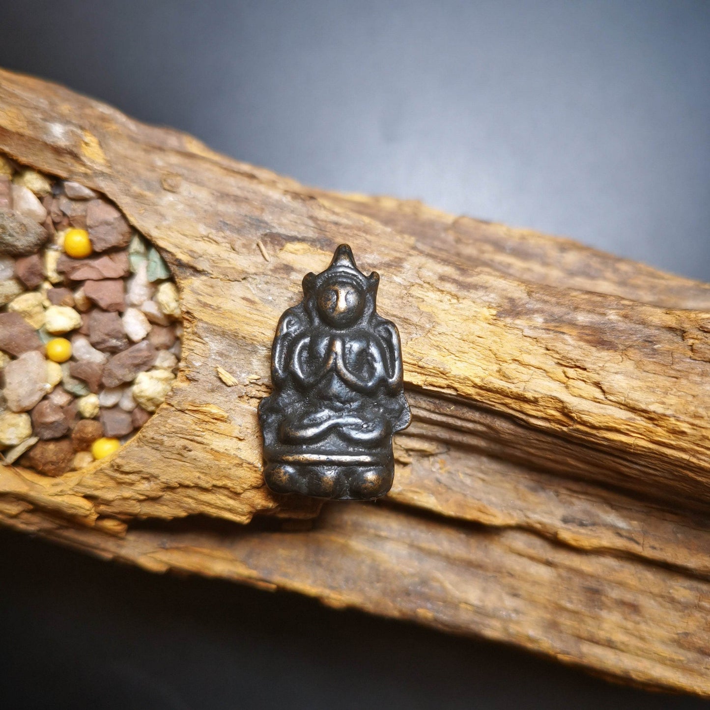 Gandhanra Antique Tibetan Thokcha Amulet Pendant,Chenrezig,Four Armed Padmapani, Made of Thokcha,Mini Size - Gandhanra-ART