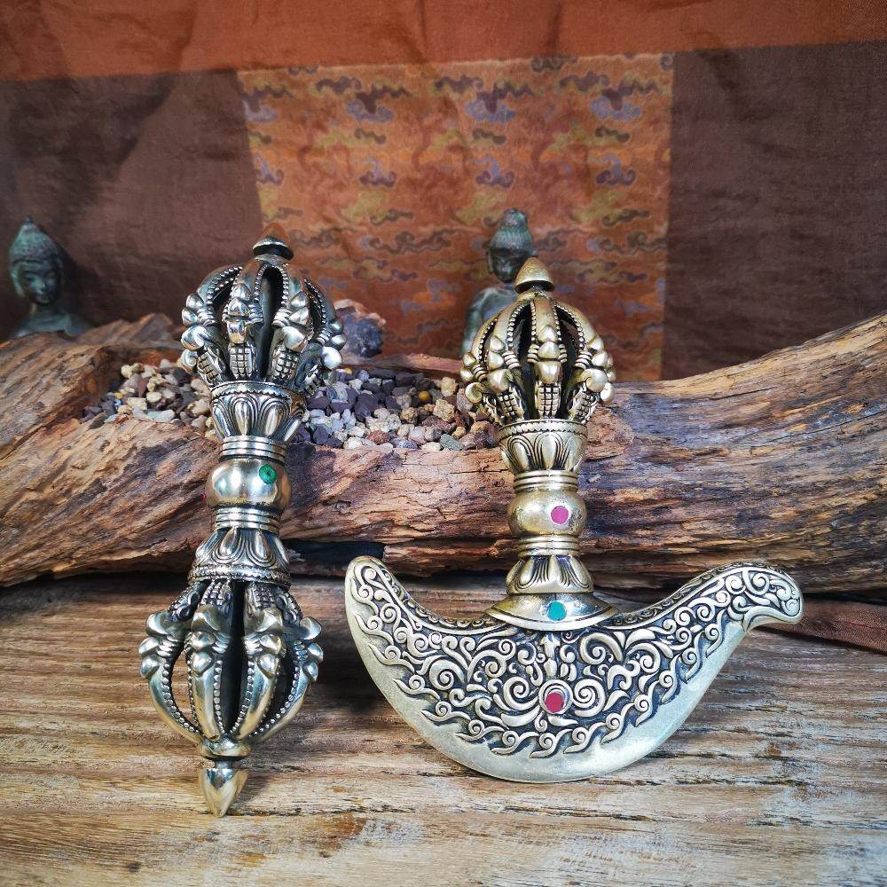Nine Pronged Vajra & Kartika(knife of the dakinis) - Gandhanra-ART