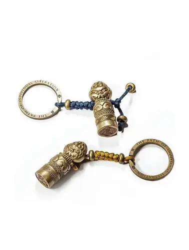Heart-shaped seal pendant | Pure brass home protection and attracting wealth Vajra knot keychain - Gandhanra-ART