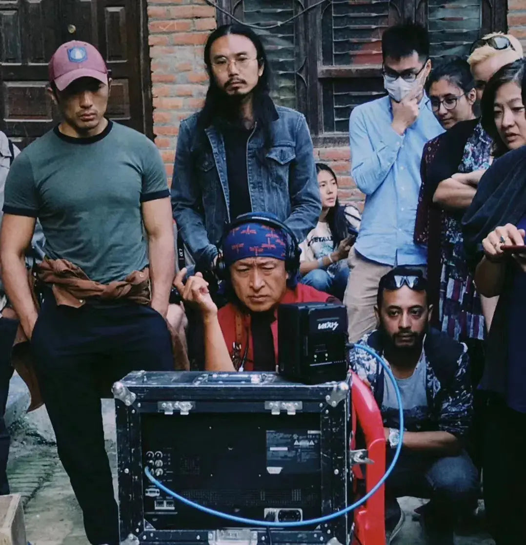 The first Lama director Khyentse Norbu ▎films are contemporary thangka art. - Gandhanra-ART