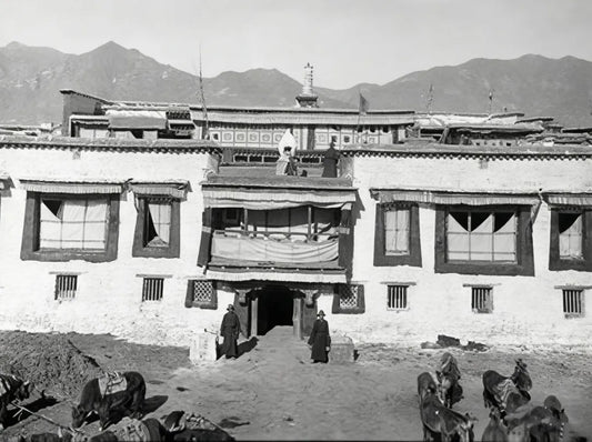 Lhasa Aristocratic Family's New Year