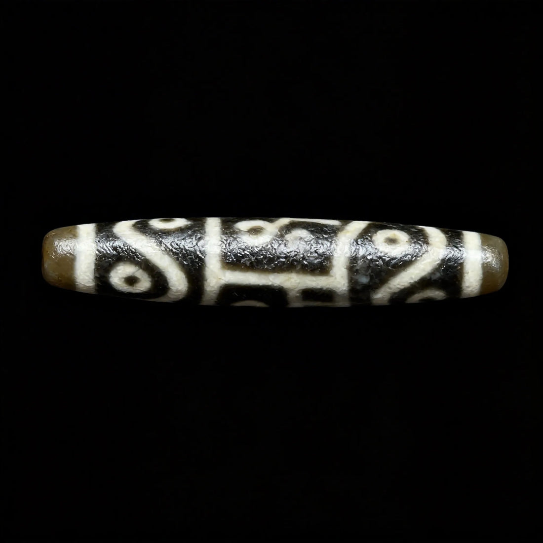 14 Eyes Dzi Bead Meaning: Benefits, Symbolism & How to Use