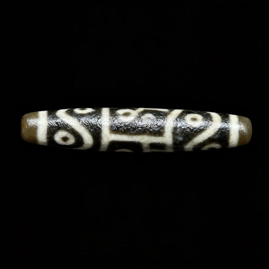 14 Eyes Dzi Bead Meaning: Benefits, Symbolism & How to Use