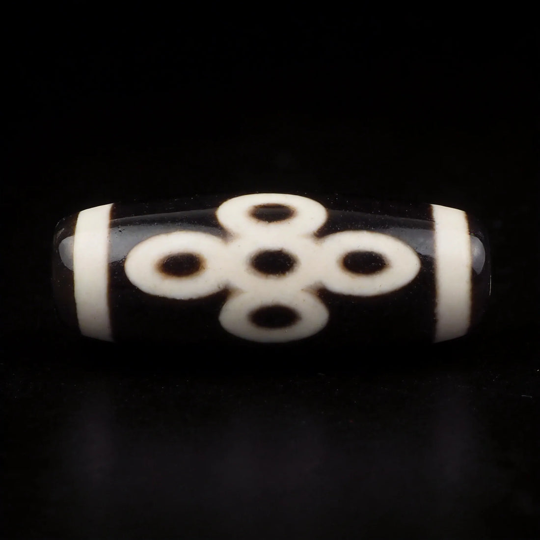 5 Eyes Lightning Dzi Bead Meaning: Benefits, Symbolism & How to Use