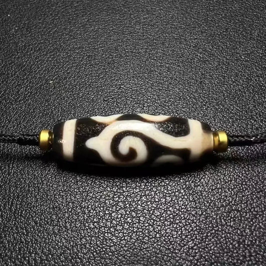 Conch Shell Dzi Bead Meaning: Benefits, Symbolism & How to Use