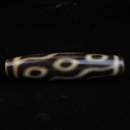 Phoenix Eye Dzi Bead Meaning: Benefits, Symbolism & How to Use