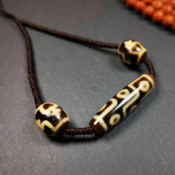 Dzi Necklace - Gandhanra-ART