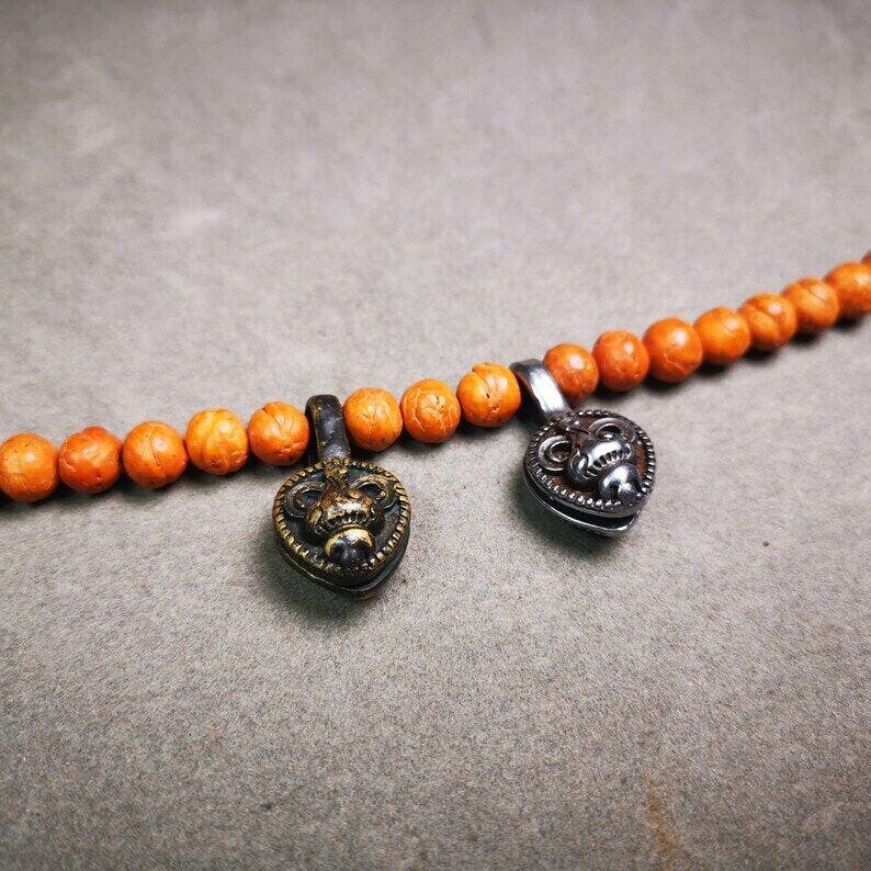 Mala Counter Clip,Bum Counter Clip 1.1" - Tibetan Buddhist mala beads, detailed view