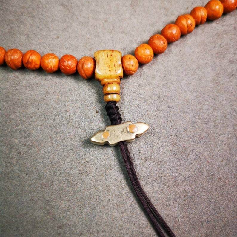 Amulet,Vajra Pendant for Mala,Bag Hanging,Prayer Bead - Tibetan Buddhist mala beads, detailed view