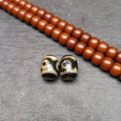 2 Eyes Dzi Spacer Marker Beads 0.47" - Tibetan dzi bead, view 4