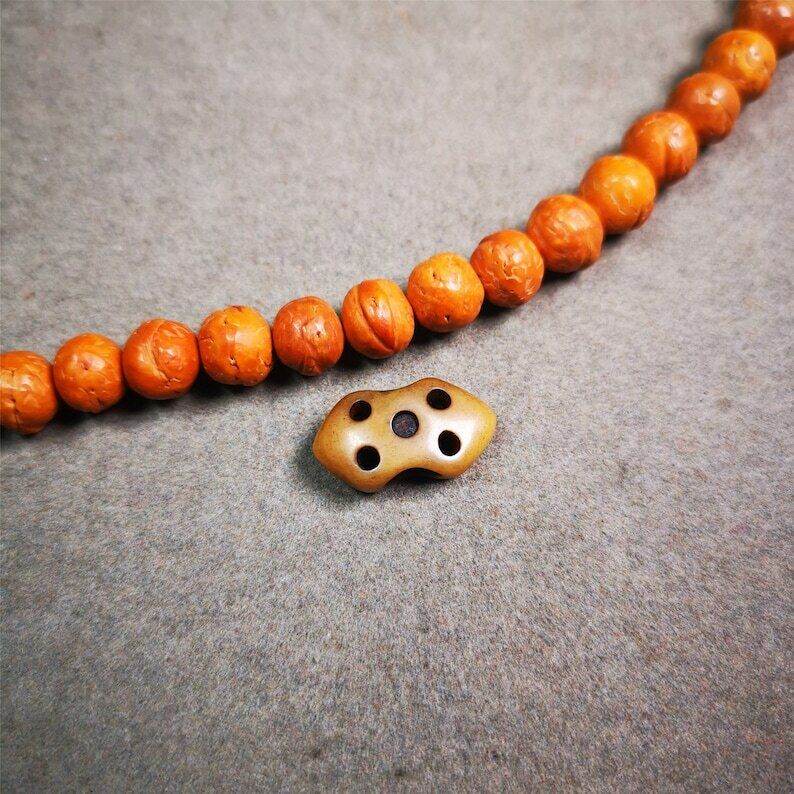 Vajra Pendant Bead - Tibetan Buddhist vajra, view 8