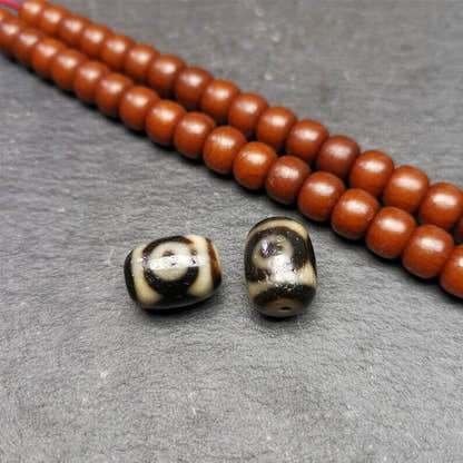 2 Eyes Dzi Spacer Marker Beads 0.47" - Tibetan dzi bead, view 5