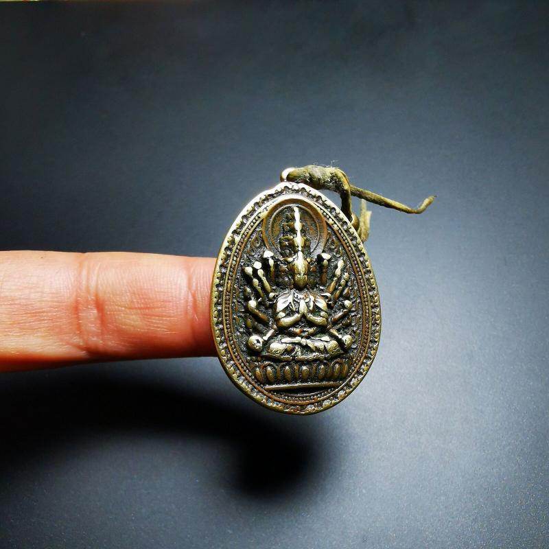 Amulet,Avalokitesvara,Padmapani,Kuanyin Pendant - Tibetan Buddhist amulet, view 9