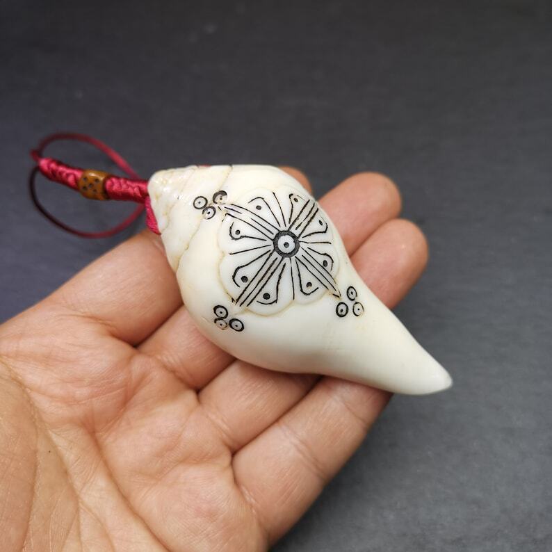 White Conch Shankha 3.15" - Tibetan Buddhist art, view 7