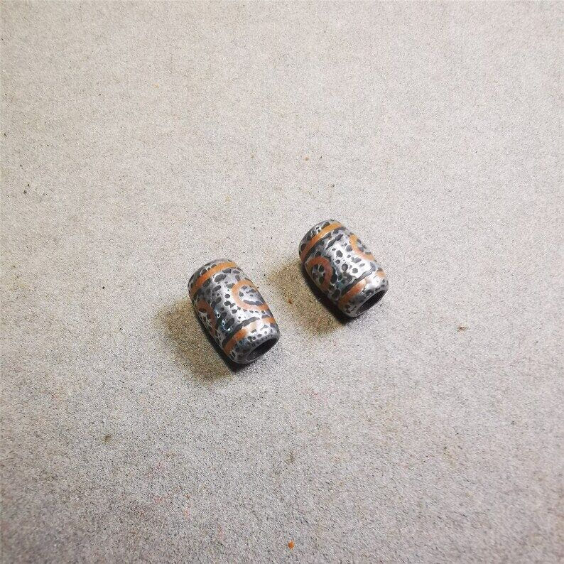 Cold Iron 3 Eyes Dzi Marker Beads 0.47" - Tibetan dzi bead, view 8
