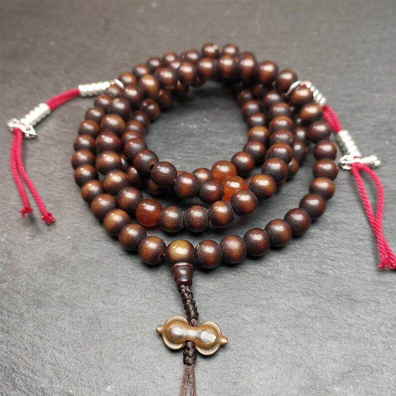 Prayer Beads,9.6mm Bodhi Root Bead Mala - Tibetan Buddhist mala beads, front view