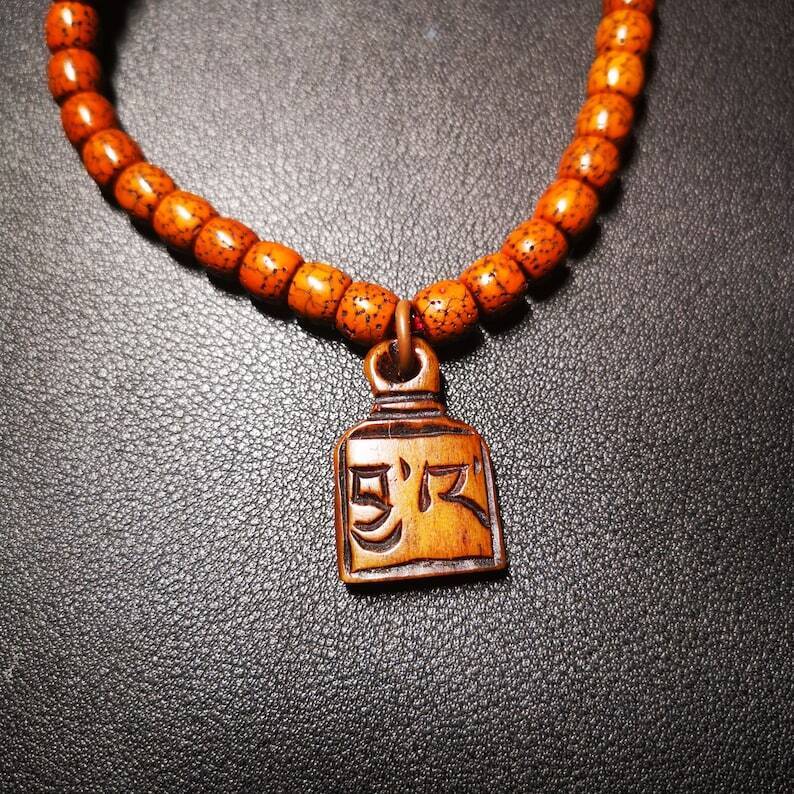 Yak Bone Carved Letter Prayer Bead Pendant,Bead Counter Clip Amulet for Mala