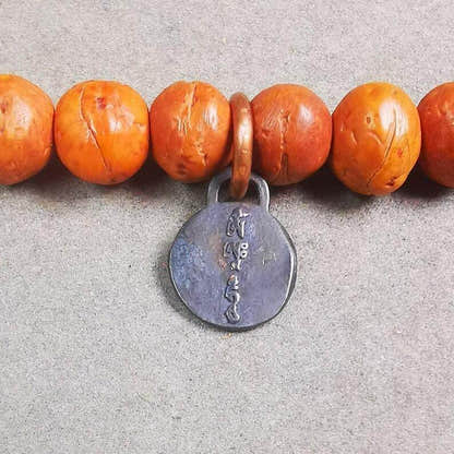 Mala Pendant,Drashi Lhamo Amulet for Prayer Beads - Tibetan Buddhist mala beads, detailed view