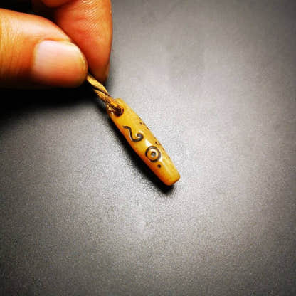 Yak Bone Carved Amulet Pendant, Prayer Beads 1.18" - Tibetan Buddhist amulet, view 4