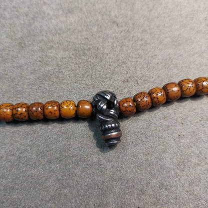 Lucky Knot T-drilled 3-Hole Bead for Prayer Bead,0.8" - Tibetan Buddhist art, view 4