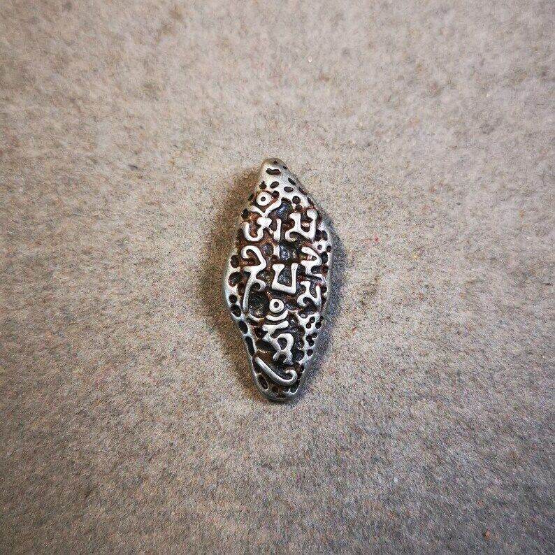 Mala Counter Pendant,OM Bead Amulet - Tibetan Buddhist mala beads, size reference