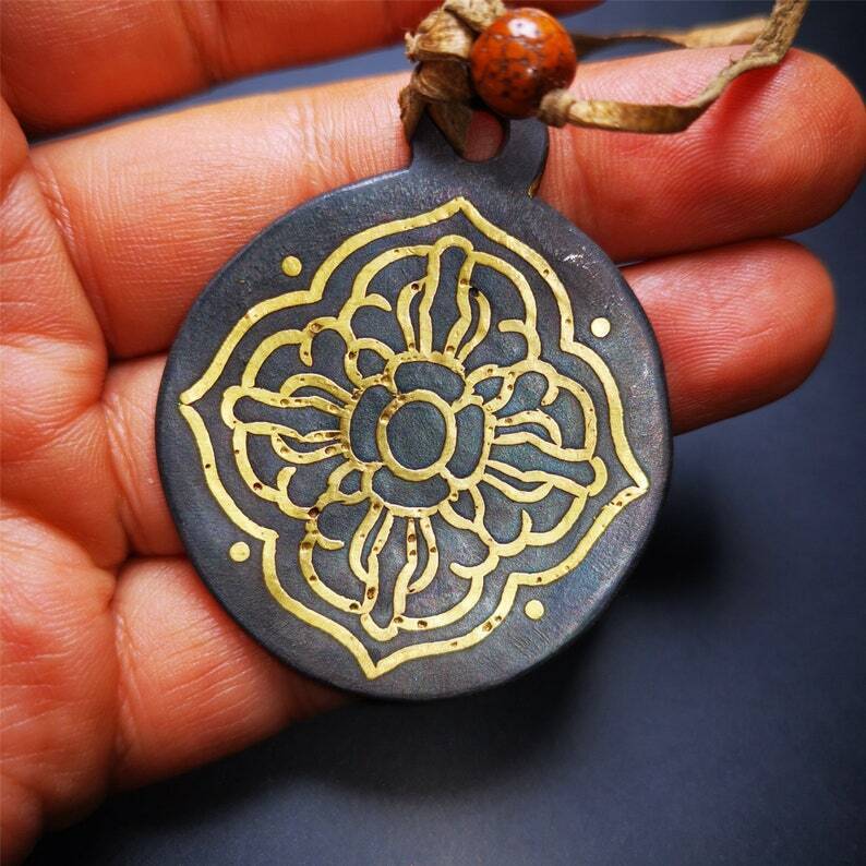 Amulet,Melong,SIPAHO,Mandala Badge,Unique Cross Vajra Pattern