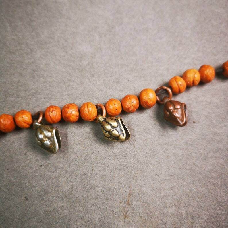 Mala Amulet,Mani Jewel/Wish-Fulfilling Cintamani - Tibetan Buddhist mala beads, front view