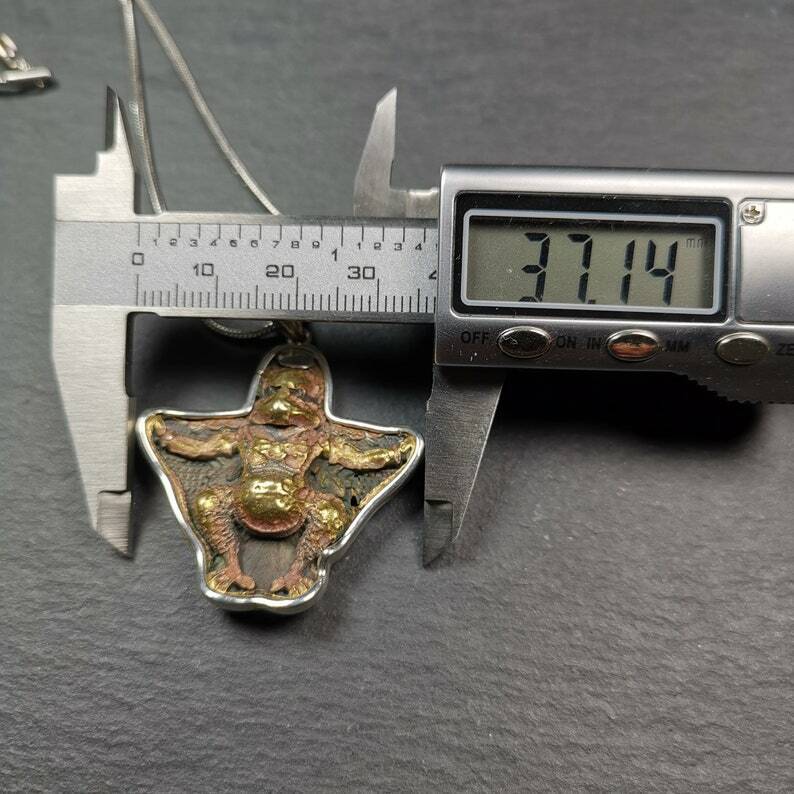 Amulet,Garuda,Golden-winged Bird Pendant,1.6 inches