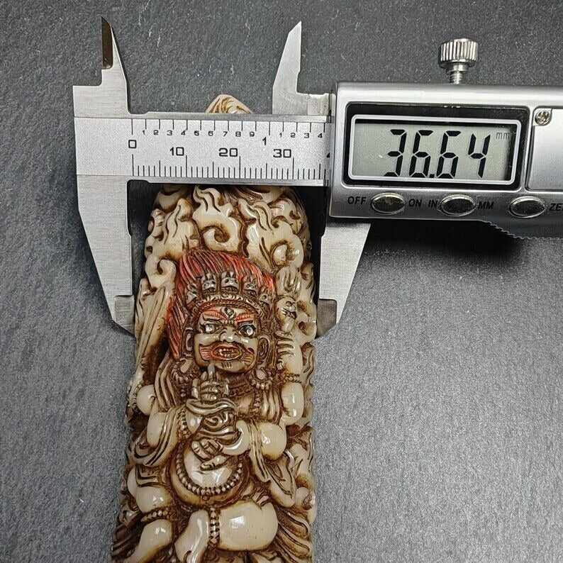 Leg Bone Carved Mahakala Statue,Nak po chen po Kapala Amulet Badge,Gandhanara Old Tibetan Buddhism,20th,140mm × 36mm