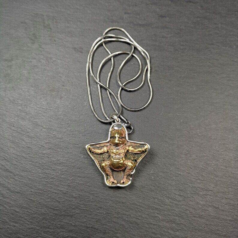 Amulet,Garuda,Golden-winged Bird Pendant,1.6 inches - Tibetan Buddhist amulet, detailed view