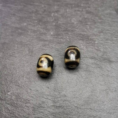 2 Eyes Dzi Spacer Marker Beads 0.47" - Tibetan dzi bead, view 8
