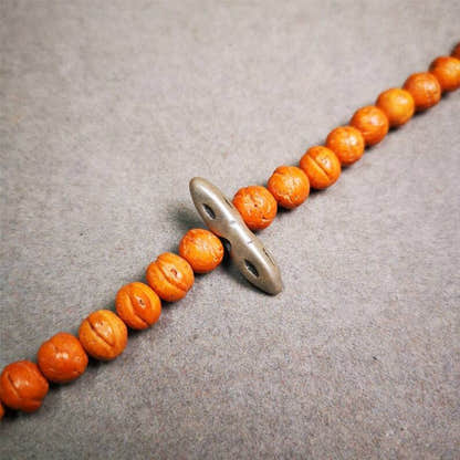 Amulet,Vajra Pendant for Mala,Bag Hanging,0.98" - Tibetan Buddhist mala beads, detailed view
