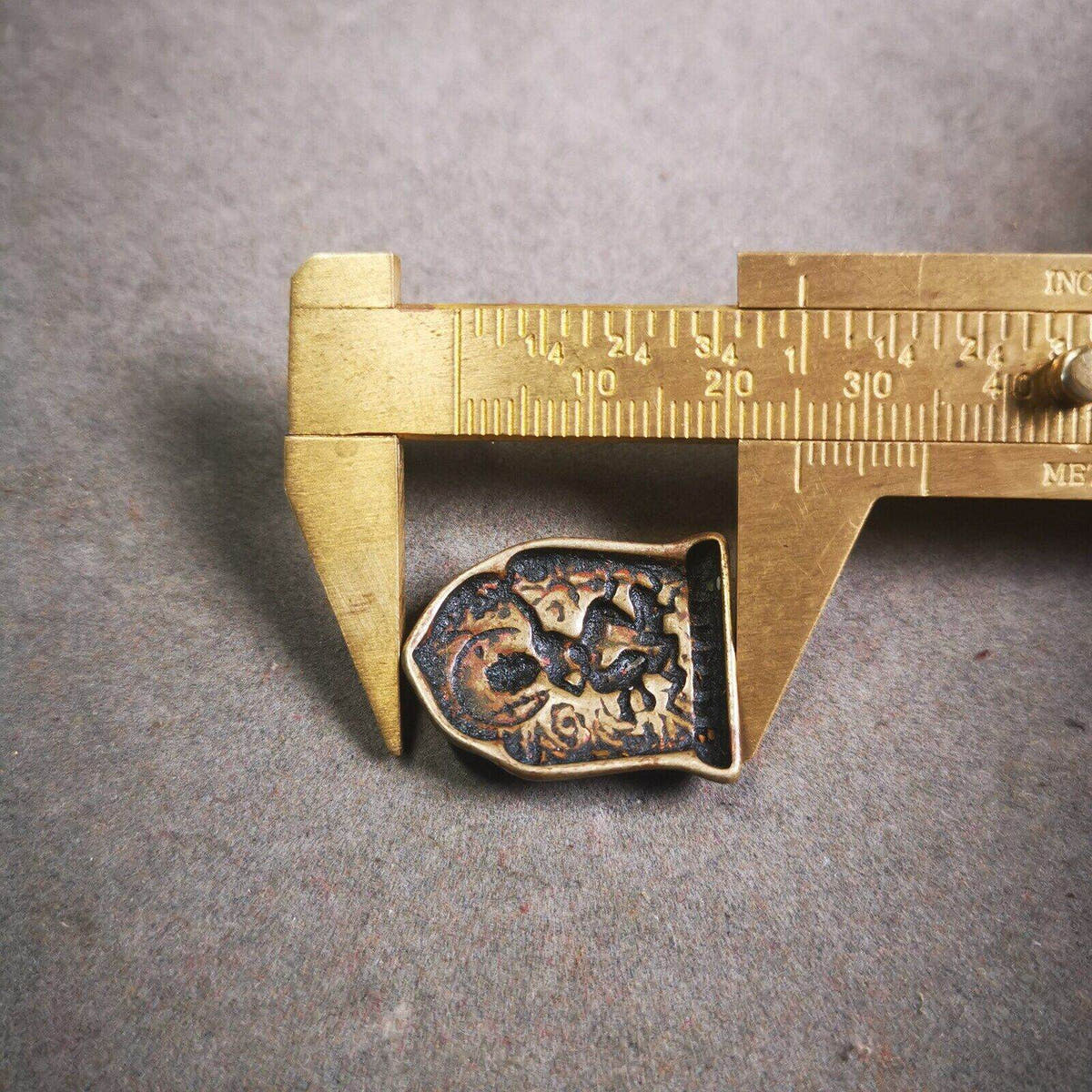 Vajrapani - Tibetan tsa tsa mold, view 9