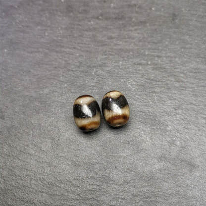 Tiger Tooth Dzi Spacer Marker Beads 0.51" - Tibetan dzi bead, view 8