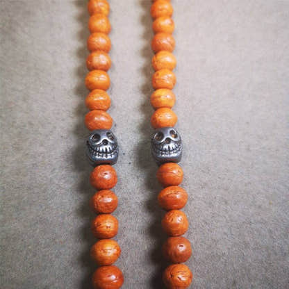 Citipati Skull Marker Beads 0.4" - Tibetan Buddhist art, detailed view