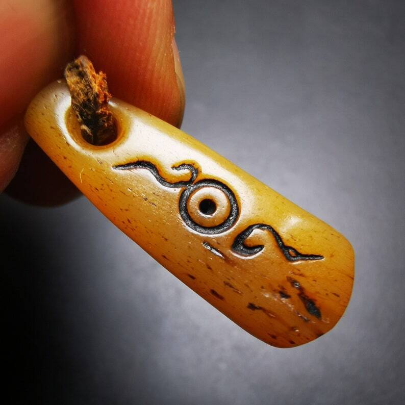 Gandhanra Tibetan Yak Bone Carved Amulet Pendant,Mani Jewel Amulet for Mala,Prayer Beads