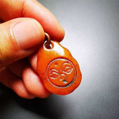 Amulet,Yak Bone Carved Buddha Eye Pendant - Tibetan Buddhist amulet, view 5
